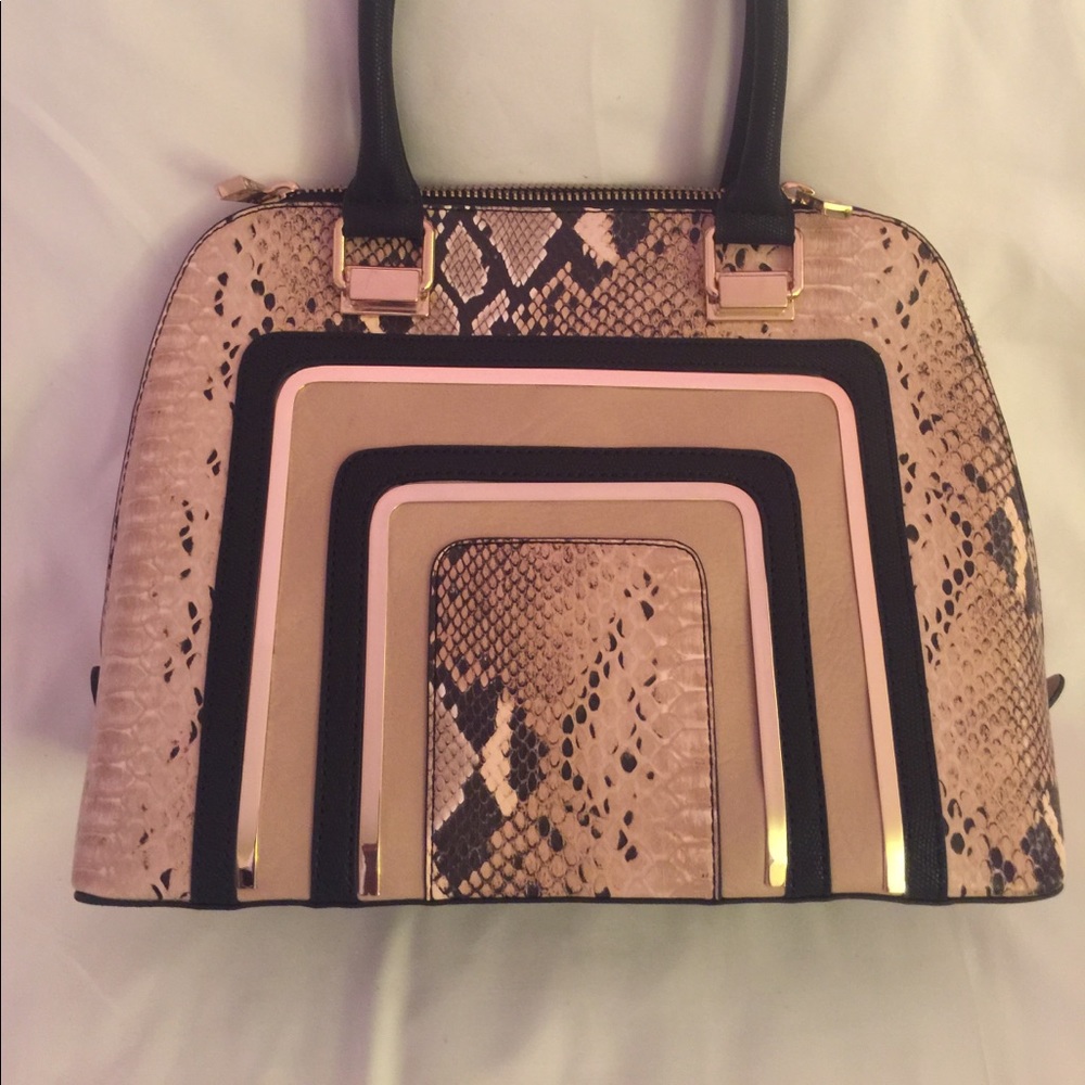 EUC Aldo Satchel